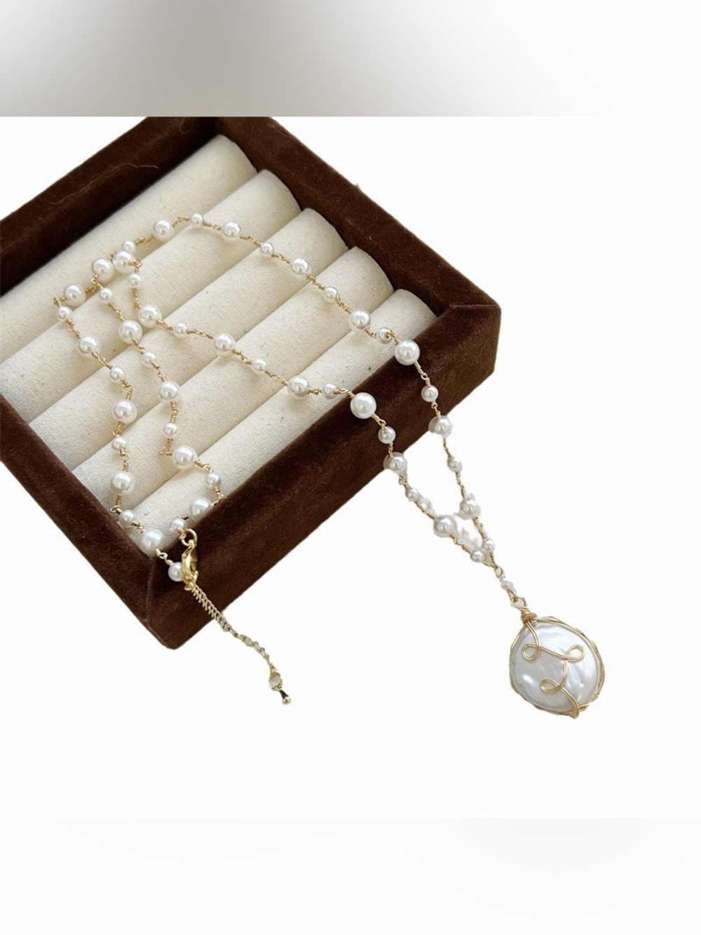 Baroque Pearl Pendant Long Necklace Gold Tone - Picture 5 of 6